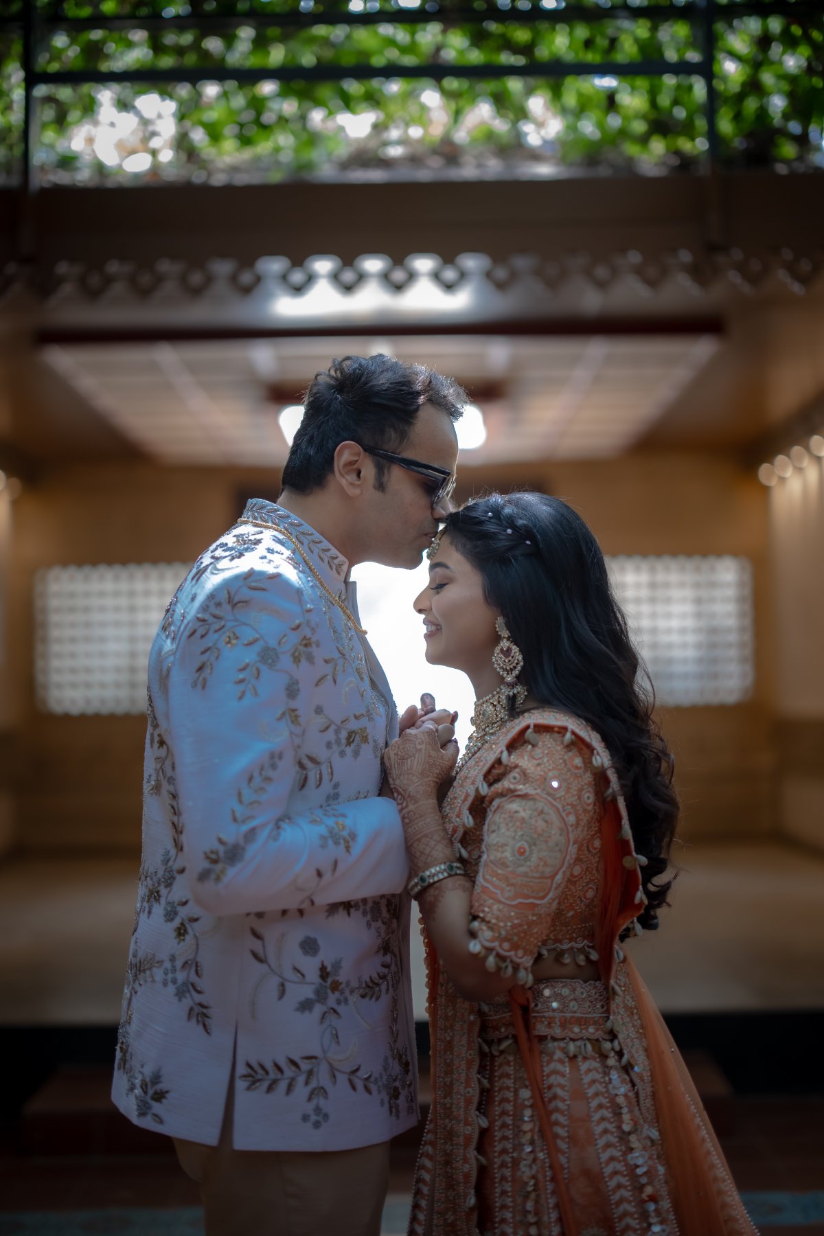 WeddingClickz coverage of a candid, unposed wedding moment at a Bangalore wedding